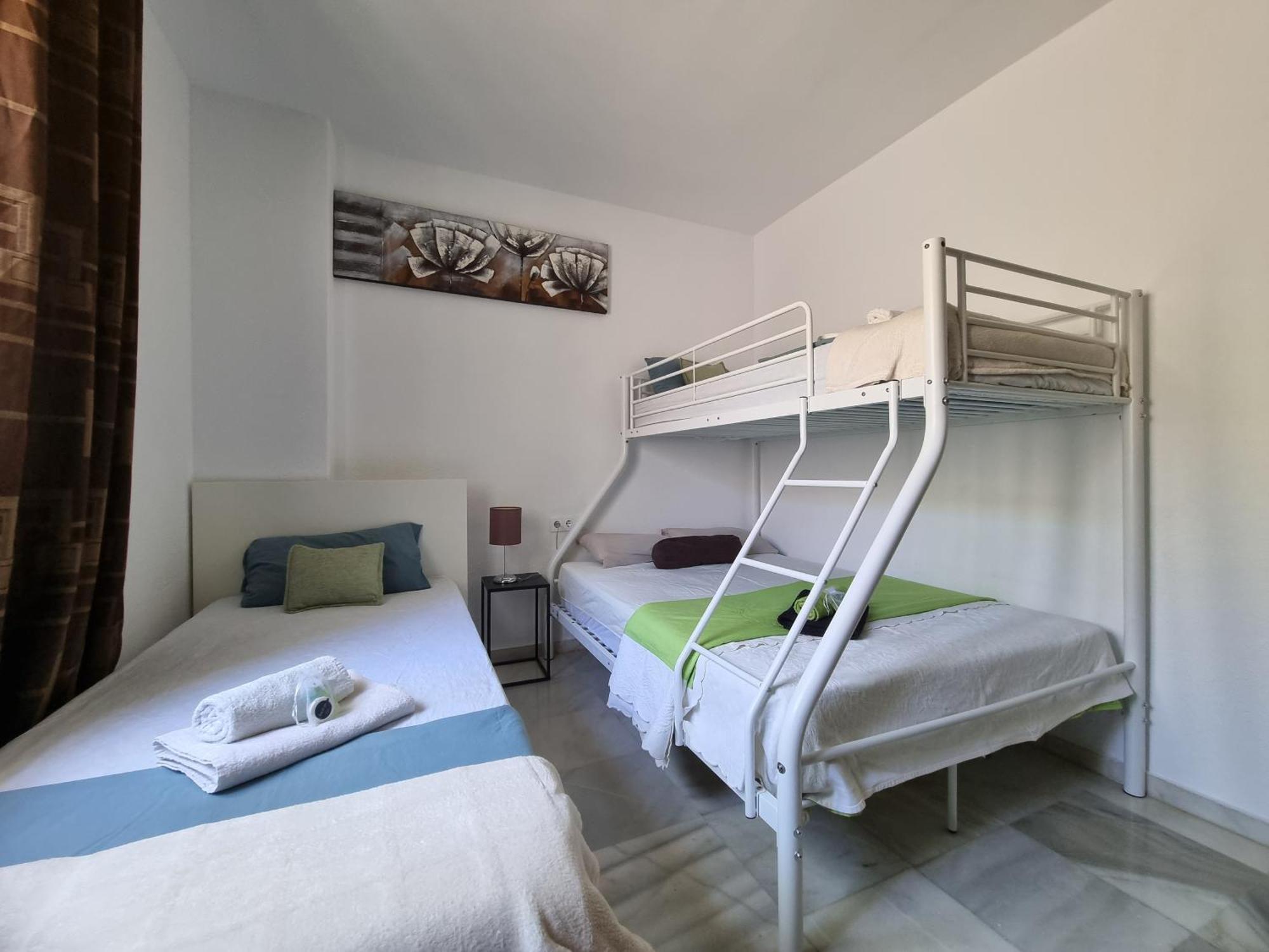 Pueblo Camelot El Castillo Manilva Habitación foto